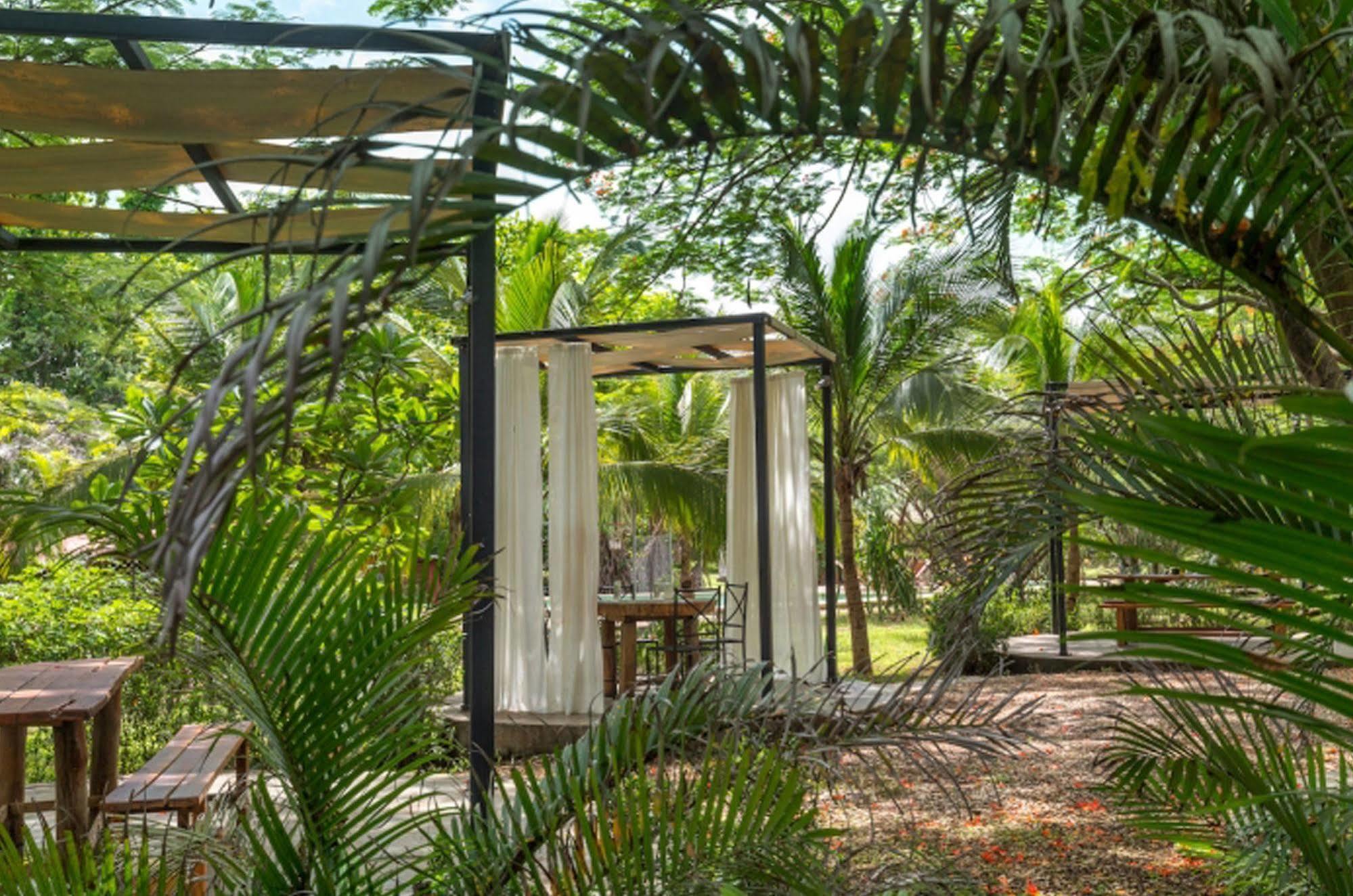 Hotel Mauna Loa Pinilla Екстериор снимка